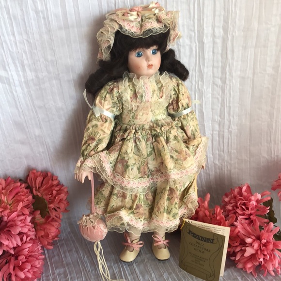 Vintage MANN DOLL COLLECTORS GUILD Sharon porcelain doll 1800s style in box - Picture 1 of 16